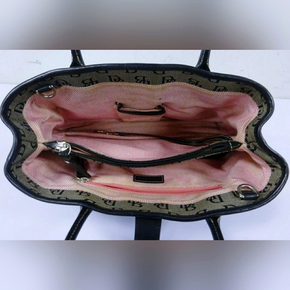 Dooney & Bourke Black and Grey Monogrammed Handbag - Picture 4 of 9